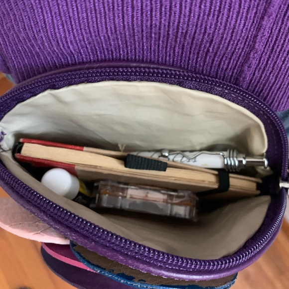 Vera Pelle Colorful Floral Crossbody Bag - Picture 5 of 7